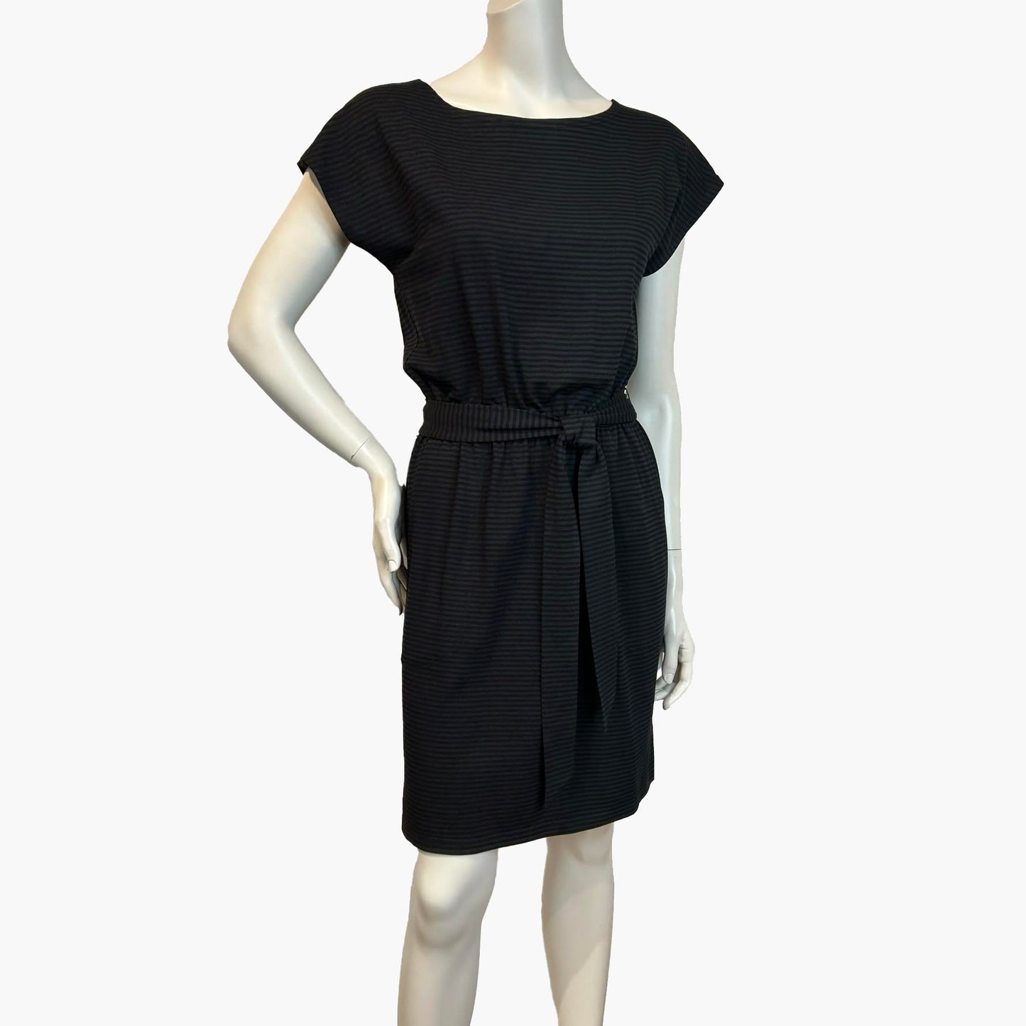 OCOBA Belted Dress w/pockets